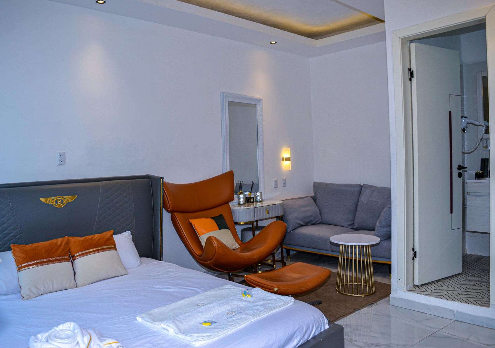 Luxury Atitlan Suites ซานเปโดร ลาลากูนา ภายนอก รูปภาพ